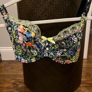 Unlined floral bra by Freya 30F / 30G